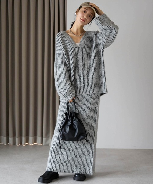 pocket（ポケット）の「畦編みニットナロースカート（スカート・レディース・グレー/ブルー/ブラウン・FREE）」の6枚目の写真