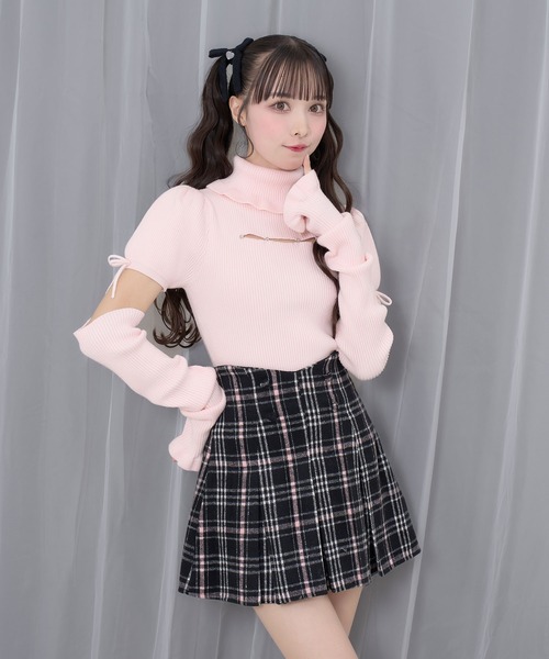 Honey Cinnamon(ハニーシナモン)の「カットアウトラインストーンタートルニット(ニット/セーター・レディース・ブラック/ホワイト/ピンク・FREE)」の11枚目の写真