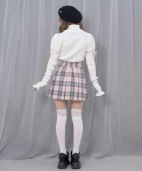 Honey Cinnamon(ハニーシナモン)の「カットアウトラインストーンタートルニット(ニット/セーター・レディース・ブラック/ホワイト/ピンク・FREE)」の6枚目の写真