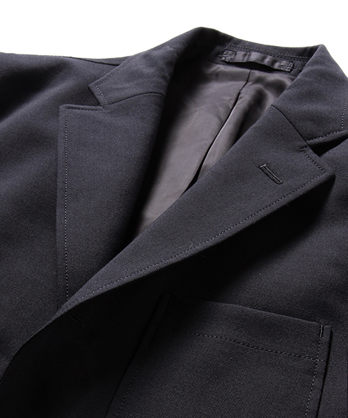 BEAMS PLUS(ビームスプラス)の「BEAMS PLUS / ブレザー 16SS(テーラードジャケット・メンズ・ネイビー・SMALL/LARGE/MEDIUM/X-LARGE)」の2枚目の写真