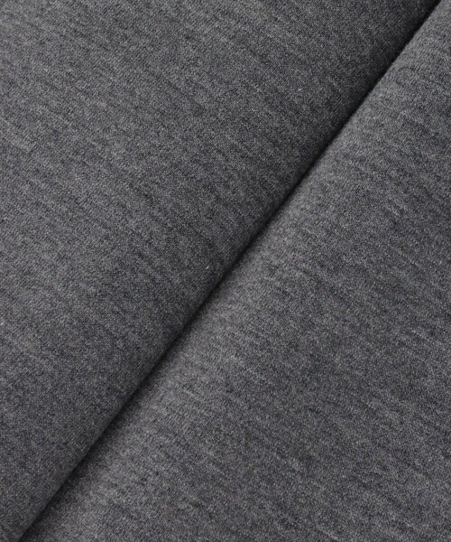 allureville(アルアバイル)の「◇エアクッションフーディー(パーカー・レディース・ライトグレー/チャコールグレー・2)」の9枚目の写真