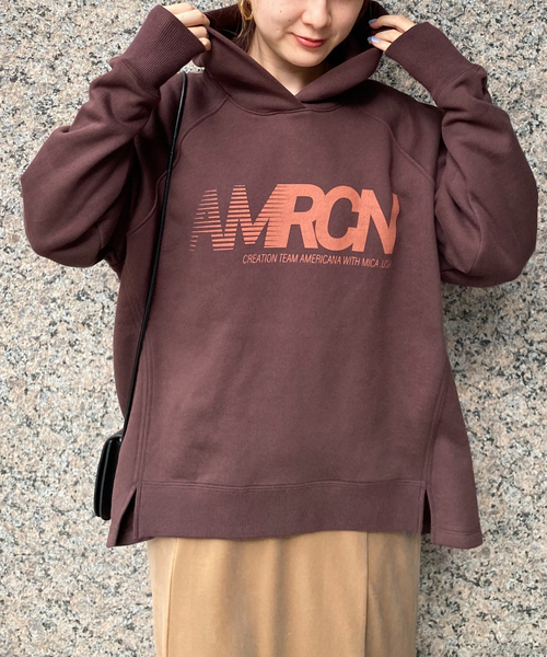 AMERICANA(アメリカーナ)の「【AMERICANA×MICA&DEAL/ アメリカーナ×マイカ】parka 裏起毛ロゴパーカー/ スウェット / フーディー(パーカー・レディース・ダークネイビー/チャコールグレー/ブラウン・フリー)」の3枚目の写真