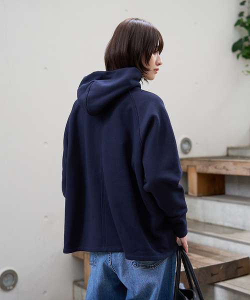 AMERICANA(アメリカーナ)の「【AMERICANA×MICA&DEAL/ アメリカーナ×マイカ】parka 裏起毛ロゴパーカー/ スウェット / フーディー(パーカー・レディース・ダークネイビー/チャコールグレー/ブラウン・フリー)」の7枚目の写真