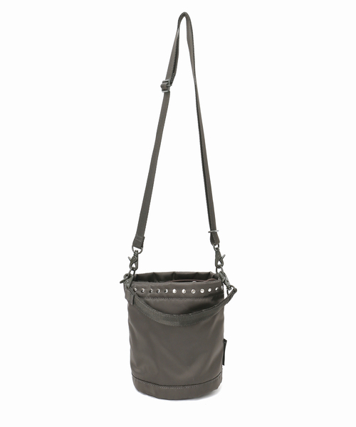 IENA（イエナ）の「MACKINTOSH/マッキントッシュ ANNAN BUCKET STUDS BAG バッグ A252SS1011BAPA（クラッチバッグ・レディース・カーキ・FREE）」の21枚目の写真