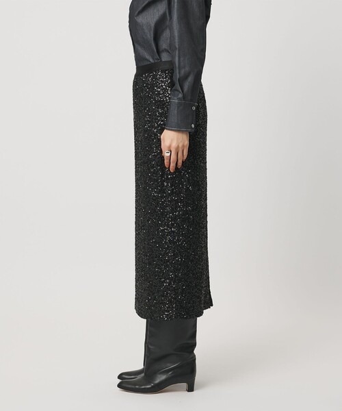 UNITED ARROWS（ユナイテッドアローズ）の「スパンコール Iライン スカート（スカート・レディース・オフホワイト/ブラック・36/38）」の22枚目の写真