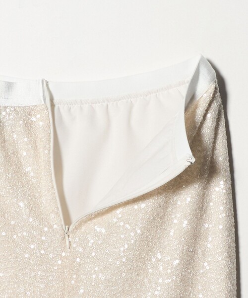 UNITED ARROWS（ユナイテッドアローズ）の「スパンコール Iライン スカート（スカート・レディース・オフホワイト/ブラック・36/38）」の10枚目の写真