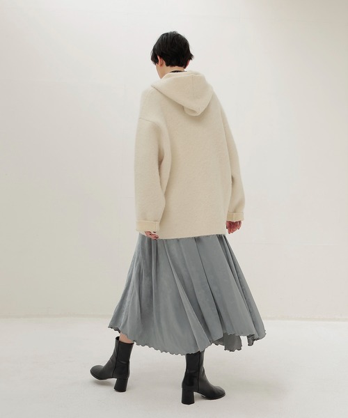 DRESSLAVE（ドレスレイブ）の「alpaca shaggy zip hoodie(アルパカシャギージップフーディー)（カーディガン/ボレロ・レディース・グレー/ホワイト・38）」の7枚目の写真