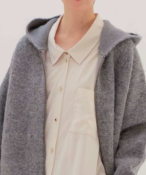 DRESSLAVE(ドレスレイブ)の「alpaca shaggy zip hoodie(アルパカシャギージップフーディー)(カーディガン/ボレロ・レディース・グレー/ホワイト・38)」の19枚目の写真