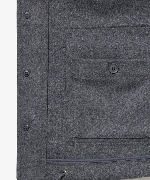LACOSTE(ラコステ)の「防水 防風 ウールブレンド3レイヤージャケット(ブルゾン・メンズ・ブラック/グレー/チャコールグレー・46/48/50/52)」の15枚目の写真
