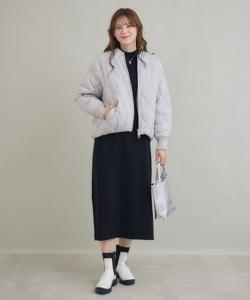 KATHARINE ROSS（キャサリンロス）の「【KATHARINE ROSS】【撥水/静電気防止/汚れ防止】衿リブキルトショートダウン（ダウンジャケット/コート・レディース・グレー/カーキ/ブラック・FREE）」の4枚目の写真