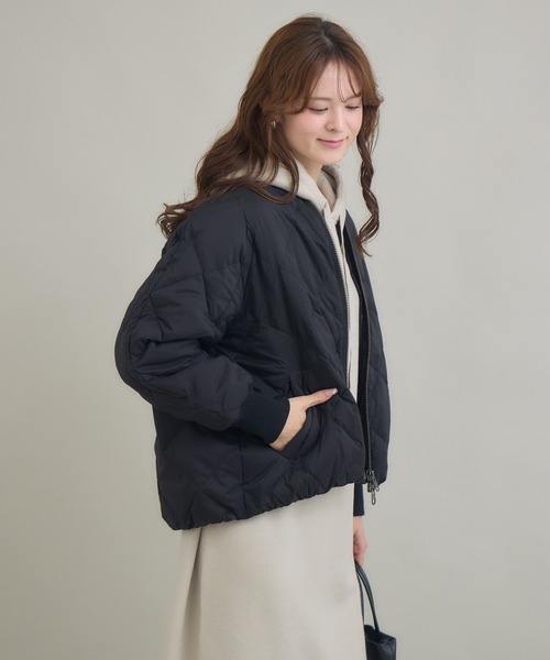 KATHARINE ROSS（キャサリンロス）の「【KATHARINE ROSS】【撥水/静電気防止/汚れ防止】衿リブキルトショートダウン（ダウンジャケット/コート・レディース・グレー/カーキ/ブラック・FREE）」の16枚目の写真