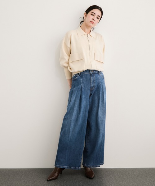 GUESS JEANS(ゲスジーンズ)の「【GUESS(ゲス)】PLEATED EXTRA WIDE LEG(デニムパンツ・レディース・ブルー系その他3/ブラック系その他・M/L/S)」の4枚目の写真