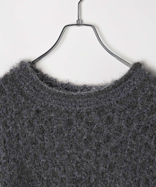LEPSIM（レプシィム）の「3ゲージラーベン編みプルオーバー　611134（ニット/セーター・レディース・チャコールグレー/モカ/オフホワイト・FREE）」の5枚目の写真