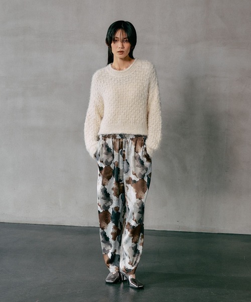 LEPSIM（レプシィム）の「3ゲージラーベン編みプルオーバー　611134（ニット/セーター・レディース・チャコールグレー/モカ/オフホワイト・FREE）」の12枚目の写真