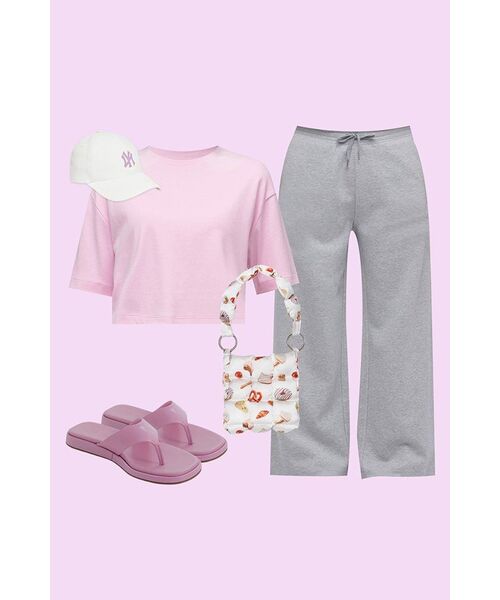 MUSINSA STANDARD WOMAN（ムシンサスタンダードウーマン）の「ウィメンズリラックスフィットクルーネッククロップTシャツ[ピンク]（Tシャツ/カットソー・レディース・その他・SMALL/MEDIUM/LARGE/X-SMALL）」の7枚目の写真