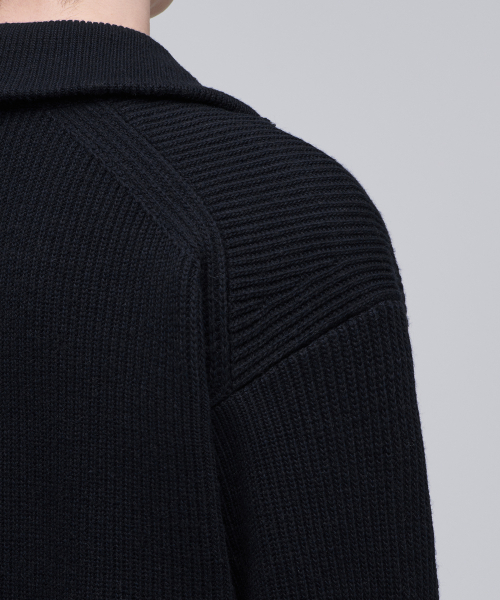 MUSINSA STANDARD（ムシンサスタンダード）の「リラックスドリブハーフジップニット[ブラック]（ニット/セーター・メンズ・その他・SMALL/MEDIUM/LARGE/X-LARGE/XX-LARGE）」の7枚目の写真
