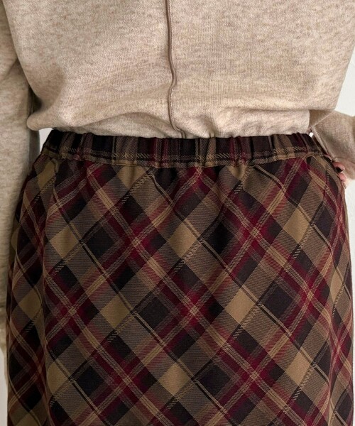 fredy emue（フレディエミュ）の「チェックミディスカート（スカート・レディース・ブラウン系その他/グリーン系その他/ブルー系その他・38）」の17枚目の写真