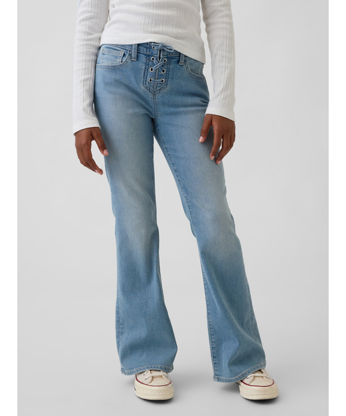 GAP(ギャップ)の「ハイライズ レースアップ '70s フレアデニム (キッズ)(デニムパンツ・キッズ・ライトインディゴブルー・130cm/150cm/140cm/120cm/160cm/155cm)」の7枚目の写真