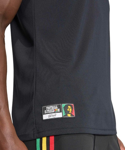 adidas(アディダス)の「adidas JAMAICA 26 X BOB MARLEY AWAY PRE MATCH JERSEY / アディダス ジャマイカ26 × ボブマーリー アウェイ プレマッチ ジャージ(ジャージ・メンズ・ブラック・L/S/XXL/XL/M)」の6枚目の写真