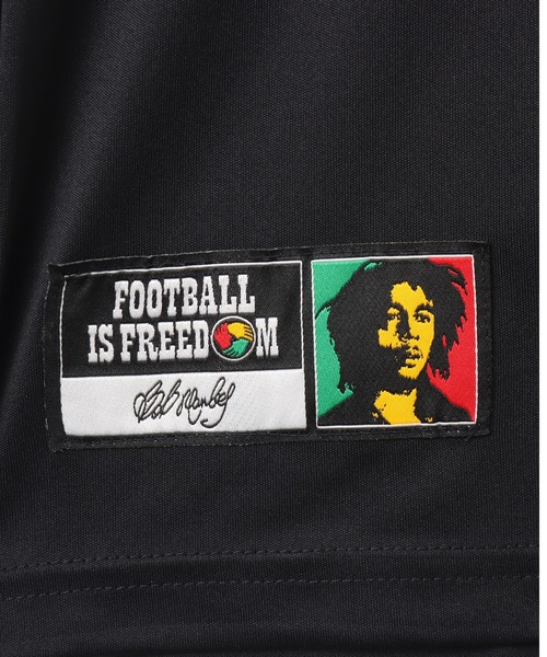 adidas(アディダス)の「adidas JAMAICA 26 X BOB MARLEY AWAY PRE MATCH JERSEY / アディダス ジャマイカ26 × ボブマーリー アウェイ プレマッチ ジャージ(ジャージ・メンズ・ブラック・L/S/XXL/XL/M)」の7枚目の写真