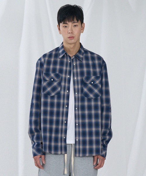 SLOWACID（スローアシッド）の「【UNISEX】SLOW ACID／袖刺繍 チェックシャツ（シャツ/ブラウス・レディース・ブラウン/ブルー・MEDIUM/LARGE）」の8枚目の写真