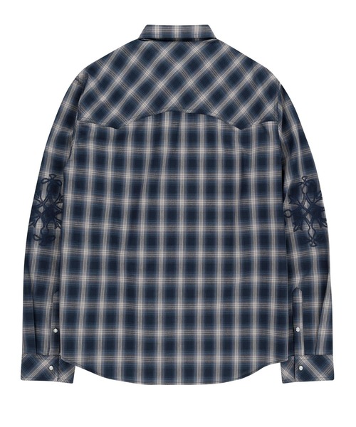 SLOWACID（スローアシッド）の「【UNISEX】SLOW ACID／袖刺繍 チェックシャツ（シャツ/ブラウス・レディース・ブラウン/ブルー・MEDIUM/LARGE）」の11枚目の写真