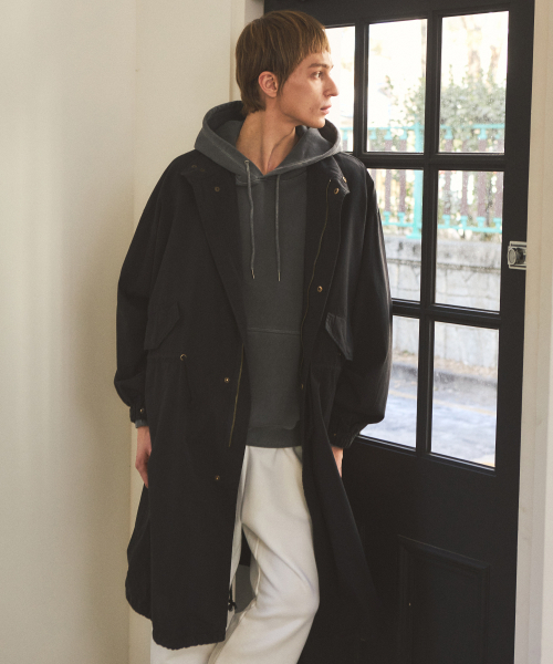 WEDNESDAY OASIS(ウェンズデーオアシス)の「90年代クラシックフィッシュテールロングミリタリージャケット_ブラック(WC25-OT02)(ミリタリージャケット・メンズ・ブラック・MEDIUM/LARGE)」の7枚目の写真