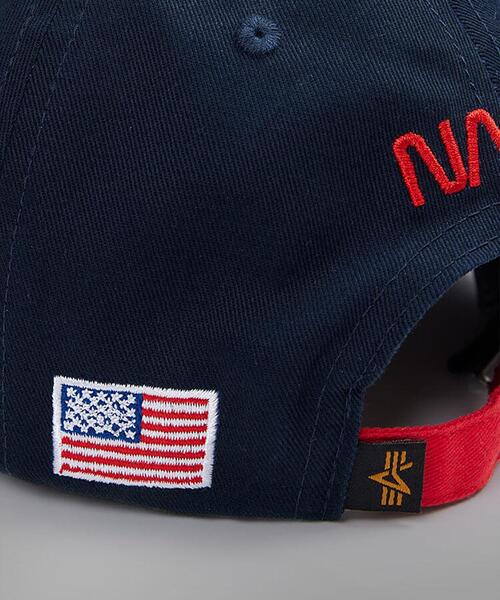 Alpha Industries（アルファインダストリーズ）の「Alpha Industries/アルファインダストリーズ/NASA WORM LOGO CAP/ナサ ウォーム ロゴ キャップ（キャップ・メンズ・ブルー/ブラック・F）」の12枚目の写真