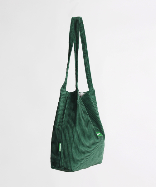GREEN STUFF（グリーンスタッフ）の「思わず迫ったショッパーバッグ53 クレシックコーデュロイ - ゴールデングリーン（ショルダーバッグ・レディース・その他・FREE）」の5枚目の写真