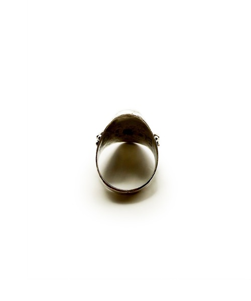 Indian Jewelry(インディアンジュエリー)の「THEATER シアター ネイティブデザインストーンシルバーリング Made in USA(リング・メンズ・ブルー・#14)」の6枚目の写真