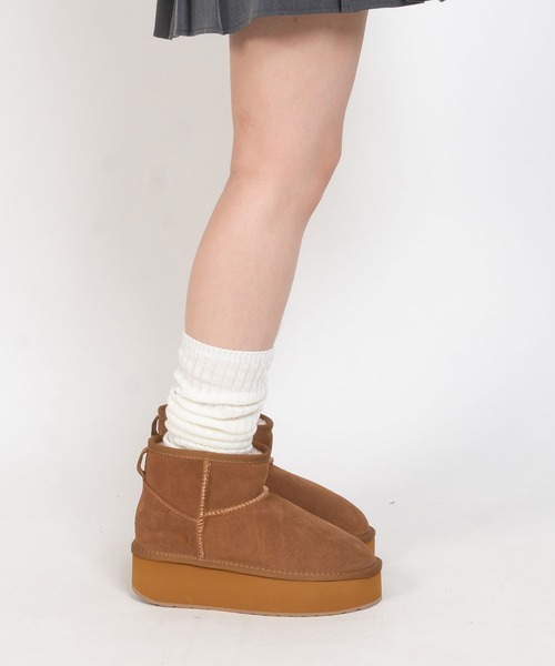 EMU Australia(エミューオーストラリア)の「PLATFORM MICRO WOOL / 厚底ムートンブーツ(ブーツ・レディース・ブラック/ベージュ/ブラウン・6/7/8)」の8枚目の写真