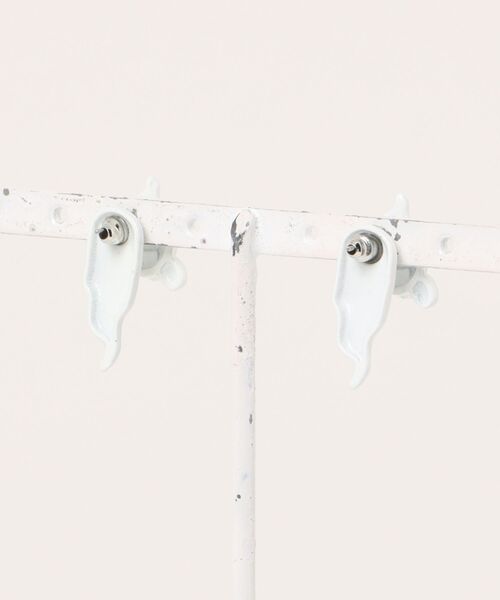 Burner(バーナー)の「【Sonu jewelry(ソヌジュエリー)】蓄光おばけモチーフピアス son-pierce-1-8【RBTS】(ピアス(両耳用)・レディース・ホワイト・FREE)」の2枚目の写真