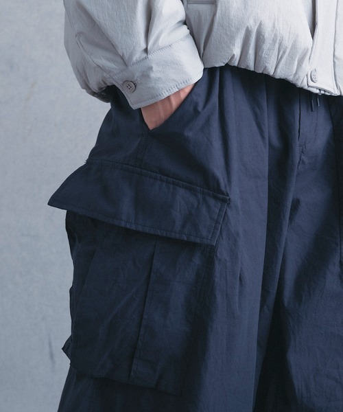 +phenix（プラスフェニックス）の「【WEB・直営店限定】+phenix(プラスフェニックス)WIDE CARGO PANTS ワイド カーゴ パンツ（カーゴパンツ・メンズ・ブラック・M）」の10枚目の写真