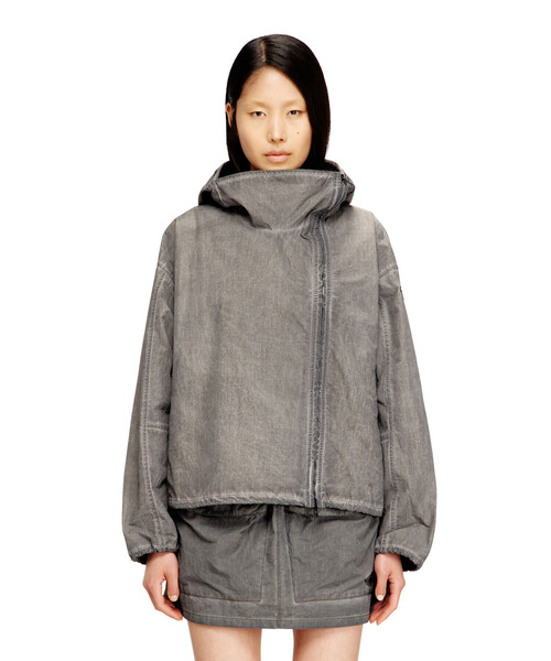 DIESEL(ディーゼル)の「ウィメンズ フード付きジャケット G-ORILLA(ナイロンジャケット・レディース・グレー・44/46/42/40/38/36)」の1枚目の写真