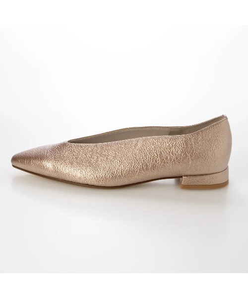 Mode et Jacomo（モードエジャコモ）の「Uカットフラットプレーンパンプス（パンプス・レディース・ブラック/デザートカモ/ピンク系その他2・22.5cm/23cm/23.5cm/24cm/24.5cm）」の10枚目の写真