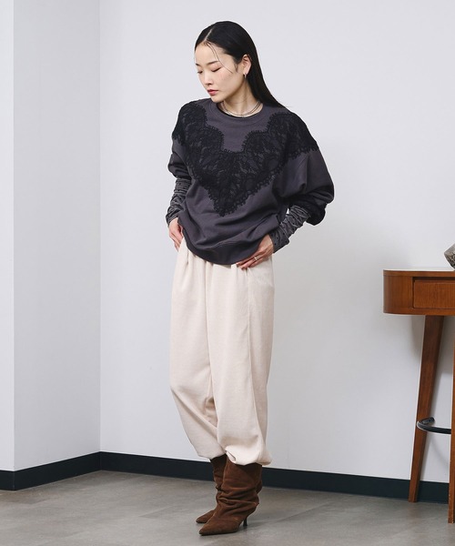 ROSE BUD（ローズバッド）の「LACE SWEAT（スウェット・レディース・オレンジ/オフホワイト/チャコールグレー・ONE SIZE）」の20枚目の写真