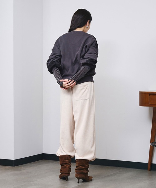 ROSE BUD（ローズバッド）の「LACE SWEAT（スウェット・レディース・オレンジ/オフホワイト/チャコールグレー・ONE SIZE）」の22枚目の写真