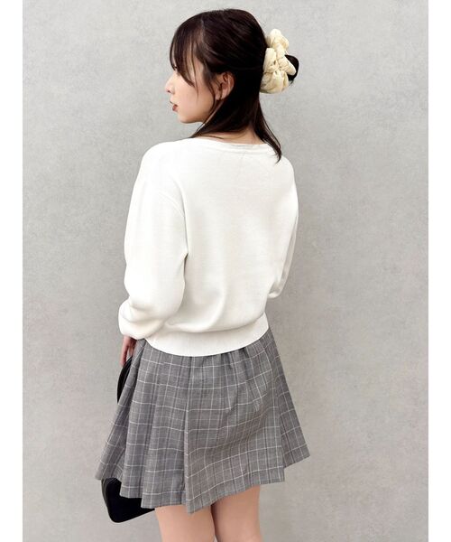 dazzlin(ダズリン)の「プレートシンプルカーディガン(カーディガン/ボレロ・レディース・イエロー/オフホワイト/グレー/ネイビー/ブラック・FREE)」の10枚目の写真