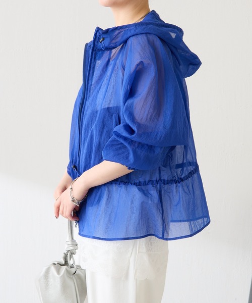 COLLAGE GALLARDAGALANTE（コラージュガリャルダガランテ）の「リップストップシアーパーカー（マウンテンパーカー・レディース・ブルー/ホワイト・FREE）」の14枚目の写真