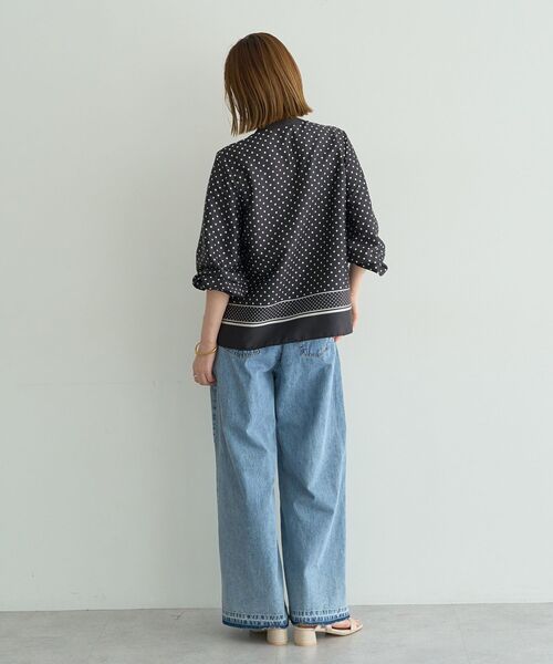 YECCA VECCA(イェッカヴェッカ)の「ドットパネル柄リボンブラウス(シャツ/ブラウス・レディース・アイボリー/ブラック・FREE)」の3枚目の写真