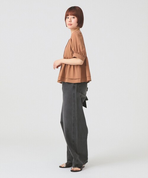 Ray BEAMS(レイビームス)の「【8/6 再値下げ】ティアード 2Way パフ スリーブ ブラウス 26SS 五分袖 パフスリーブ 通勤 通学 オフィスカジュアル 洗える(シャツ/ブラウス・レディース・ブラック/ホワイト/ダークブラウン・ONE SIZE)」の14枚目の写真