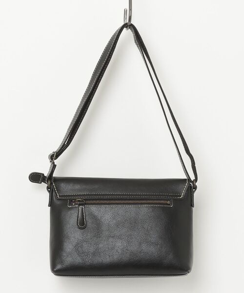 PR01.（ピーアールワン）の「Laisser Faire ヴォルフ ホールフラップ ショルダーバッグ 小（ショルダーバッグ・レディース・ブラウン系その他/ブラック/ダークブラウン/レッド/ネイビー・FREE）」の9枚目の写真