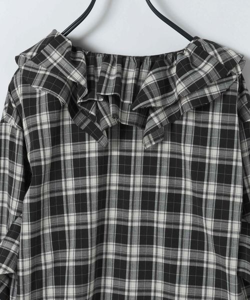 JEANASIS(ジーナシス)の「ポインテッドフリルブラウス/663862(シャツ/ブラウス・レディース・ブラック系その他/ブルー系その他/ブラック/ホワイト・FREE)」の14枚目の写真