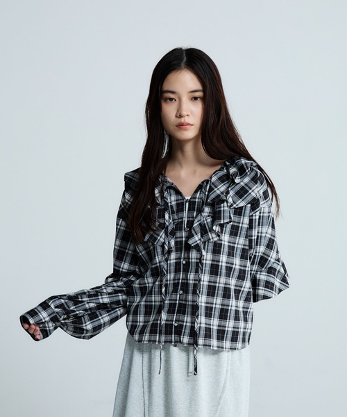 JEANASIS(ジーナシス)の「ポインテッドフリルブラウス/663862(シャツ/ブラウス・レディース・ブラック系その他/ブルー系その他/ブラック/ホワイト・FREE)」の21枚目の写真