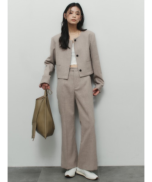 anuans（アニュアンス）の「クルーコンパクトジャケット（ノーカラージャケット・レディース・ダークネイビー/アイボリー/ベージュ・MEDIUM/SMALL）」の5枚目の写真