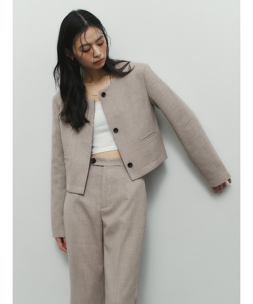 anuans（アニュアンス）の「クルーコンパクトジャケット（ノーカラージャケット・レディース・ダークネイビー/アイボリー/ベージュ・MEDIUM/SMALL）」の9枚目の写真