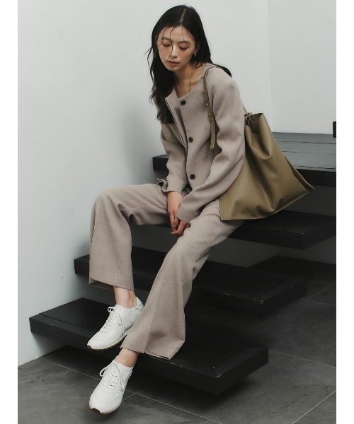 anuans（アニュアンス）の「クルーコンパクトジャケット（ノーカラージャケット・レディース・ダークネイビー/アイボリー/ベージュ・MEDIUM/SMALL）」の12枚目の写真