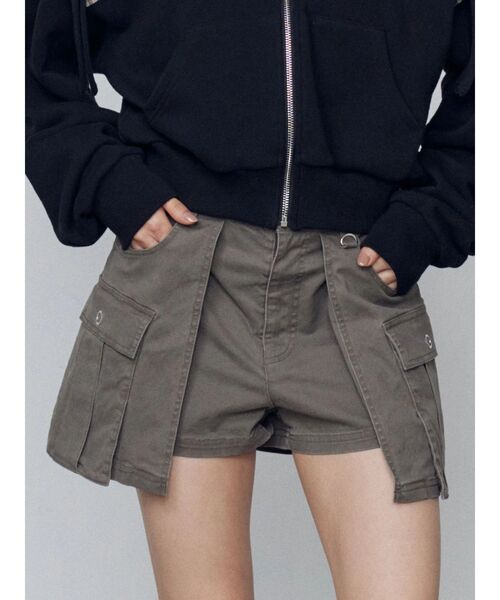 EMODA(エモダ)の「レイヤードボックススカートパンツ(スカート・レディース・ブラック/カーキ・SMALL/MEDIUM)」の2枚目の写真