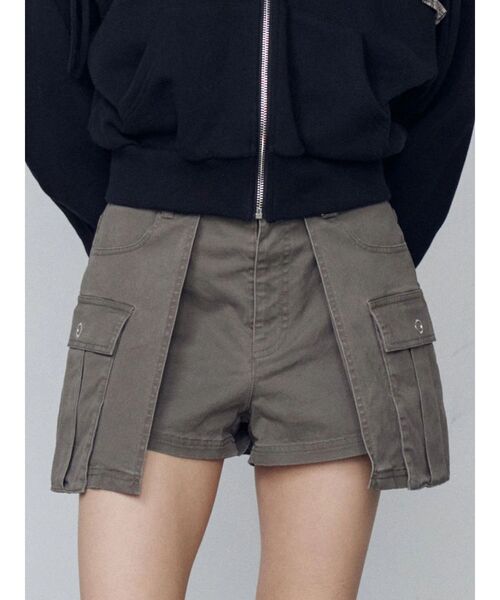 EMODA(エモダ)の「レイヤードボックススカートパンツ(スカート・レディース・ブラック/カーキ・SMALL/MEDIUM)」の3枚目の写真