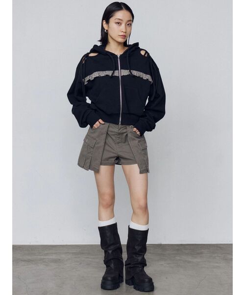 EMODA(エモダ)の「レイヤードボックススカートパンツ(スカート・レディース・ブラック/カーキ・SMALL/MEDIUM)」の5枚目の写真